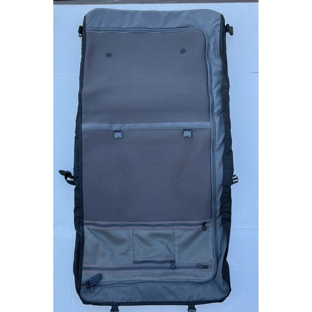 Tumi Tri-Fold Carry On Travel Garment Bag Ballistic Nylon Crossbody Black 22”